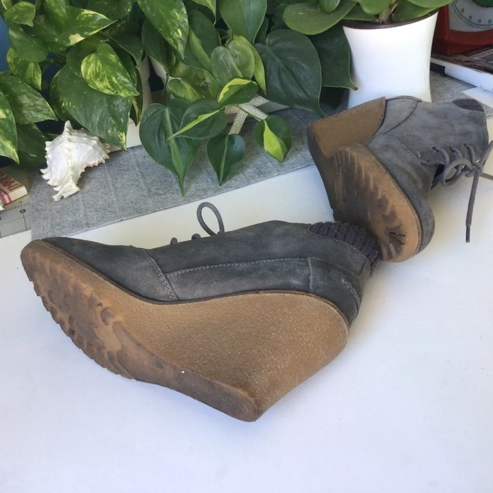 Lacoste Gray Suede Ankle Booties